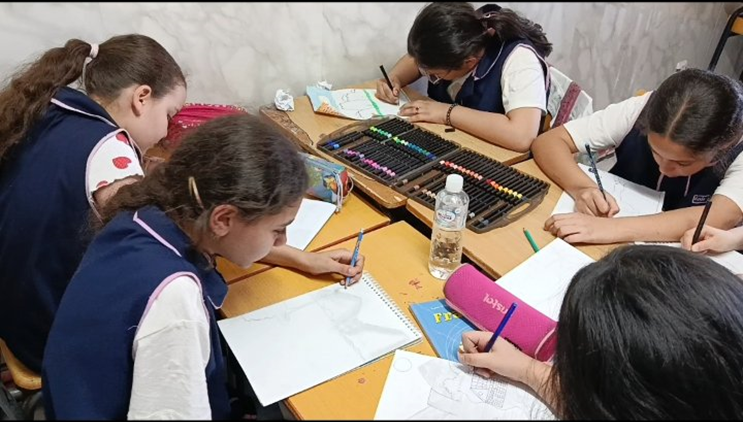 Cours de dessin avec professeur qualifié
